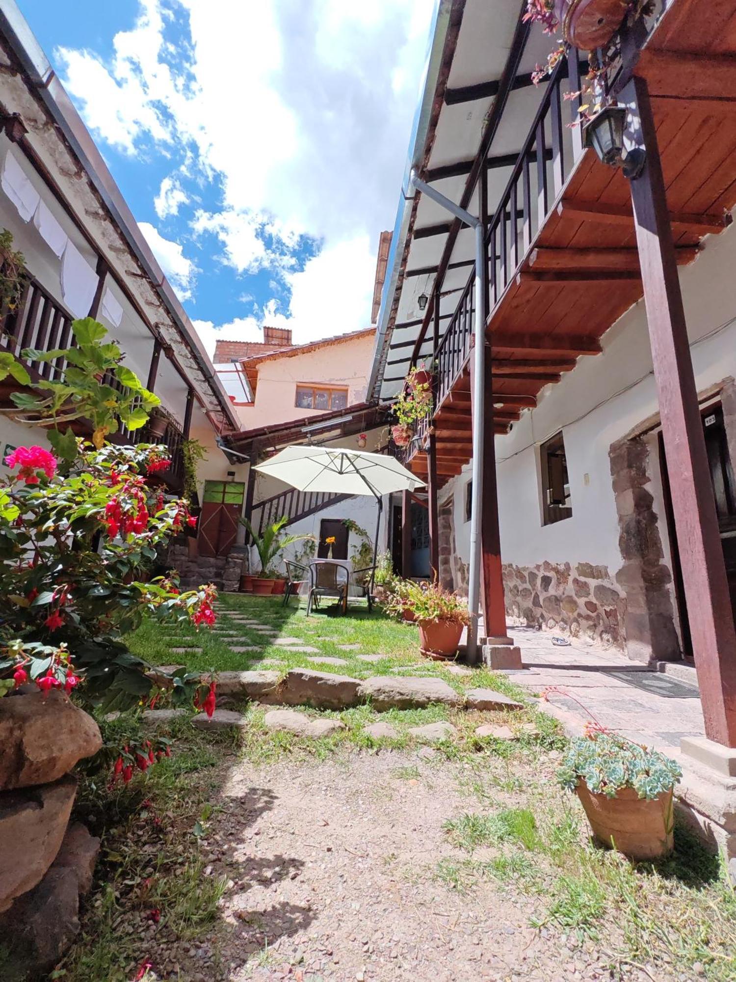 Afma 2* Cuzco